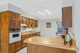 2867 Thornhill Drive - Photo 7