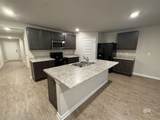 1305 Majesty Loop - Photo 7