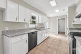 613 Oak Ridge Court West - Photo 14