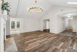 613 Oak Ridge Court West - Photo 9