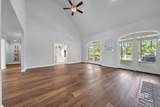 30618 Middle Creek Circle - Photo 27