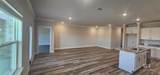 1045 Hayward Loop - Photo 7