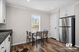 1325 Ridgewood Drive - Photo 7