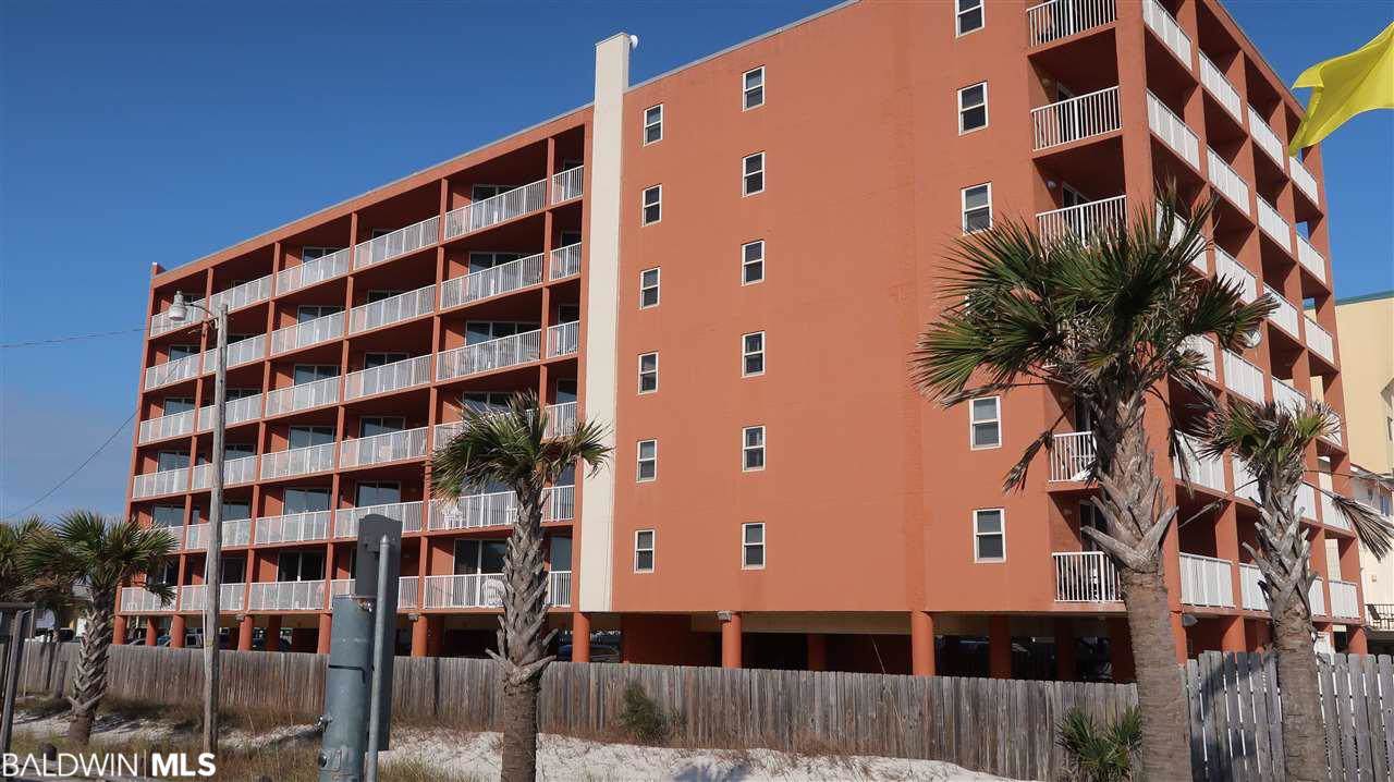 633 Beach Blvd - Photo 1