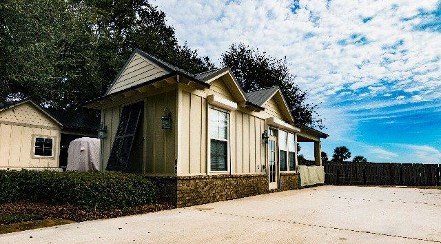 28888 Canal Road - Photo 1