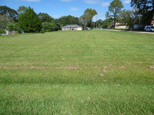 302 Hamm Ave - Photo 1