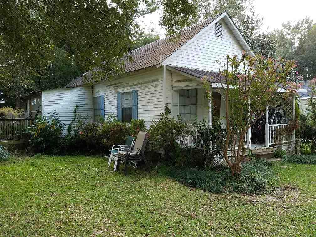 519 Orchid Av - Photo 1
