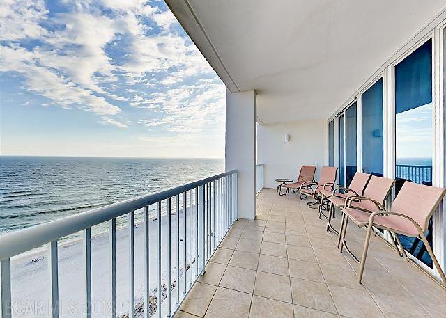 521 Beach Blvd - Photo 1