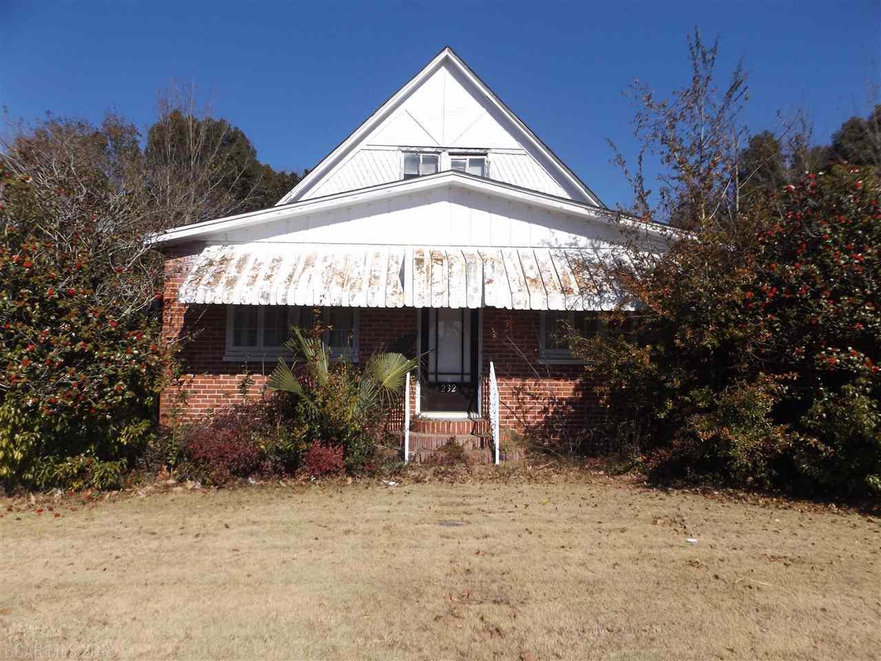 232 Laurel Avenue - Photo 1