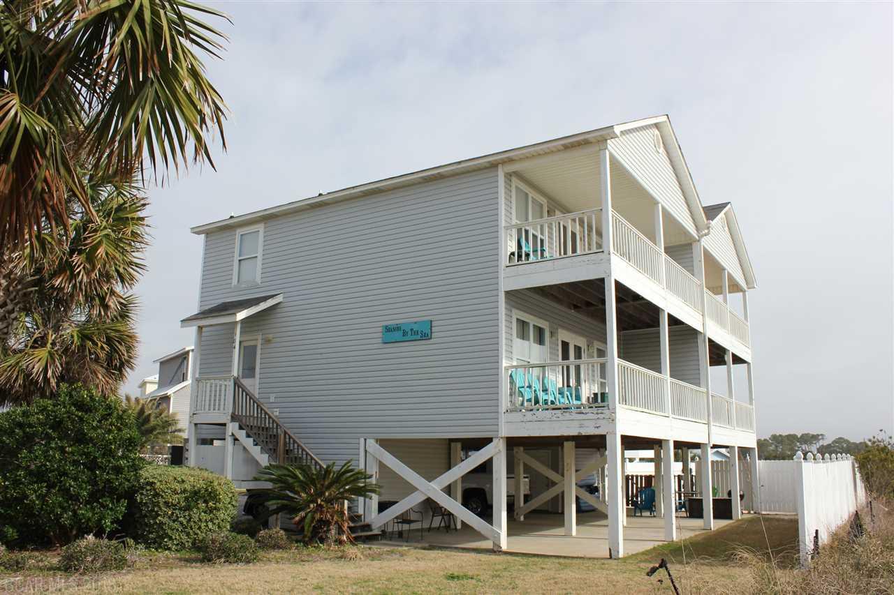 104 8th Street - Photo 1