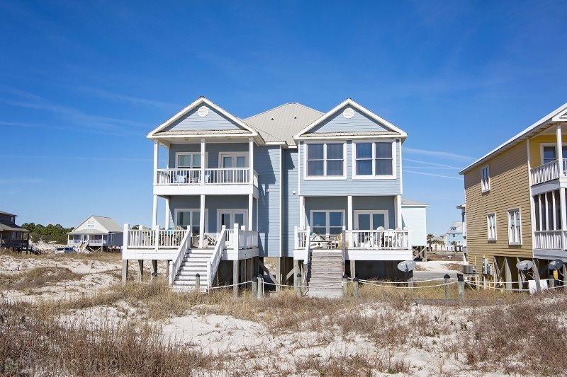 333 Breakers Lane - Photo 1