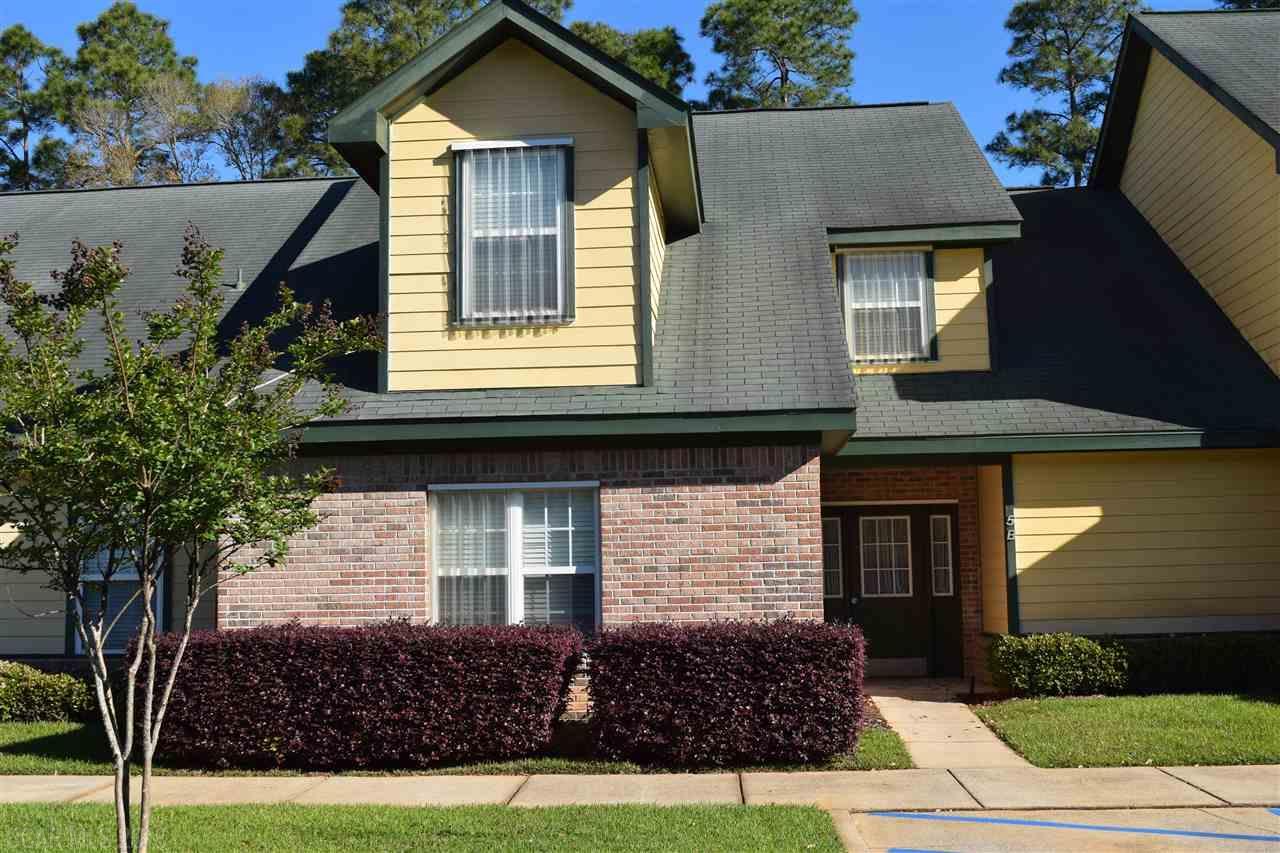 444 Clubhouse Drive - Photo 1
