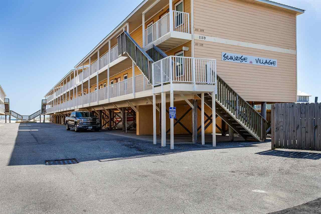 1159 Beach Blvd - Photo 1