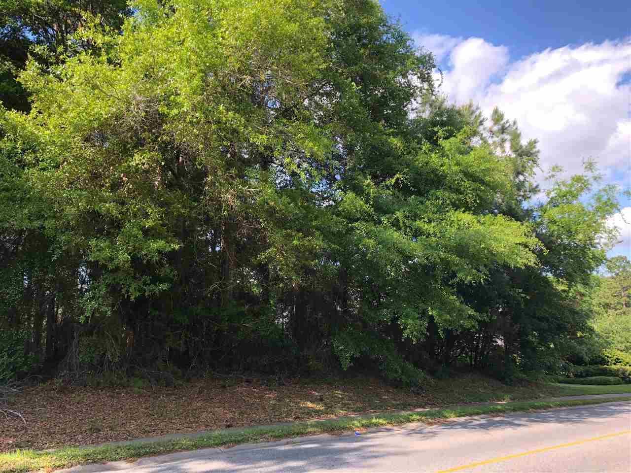 211 Rock Creek Parkway - Photo 1