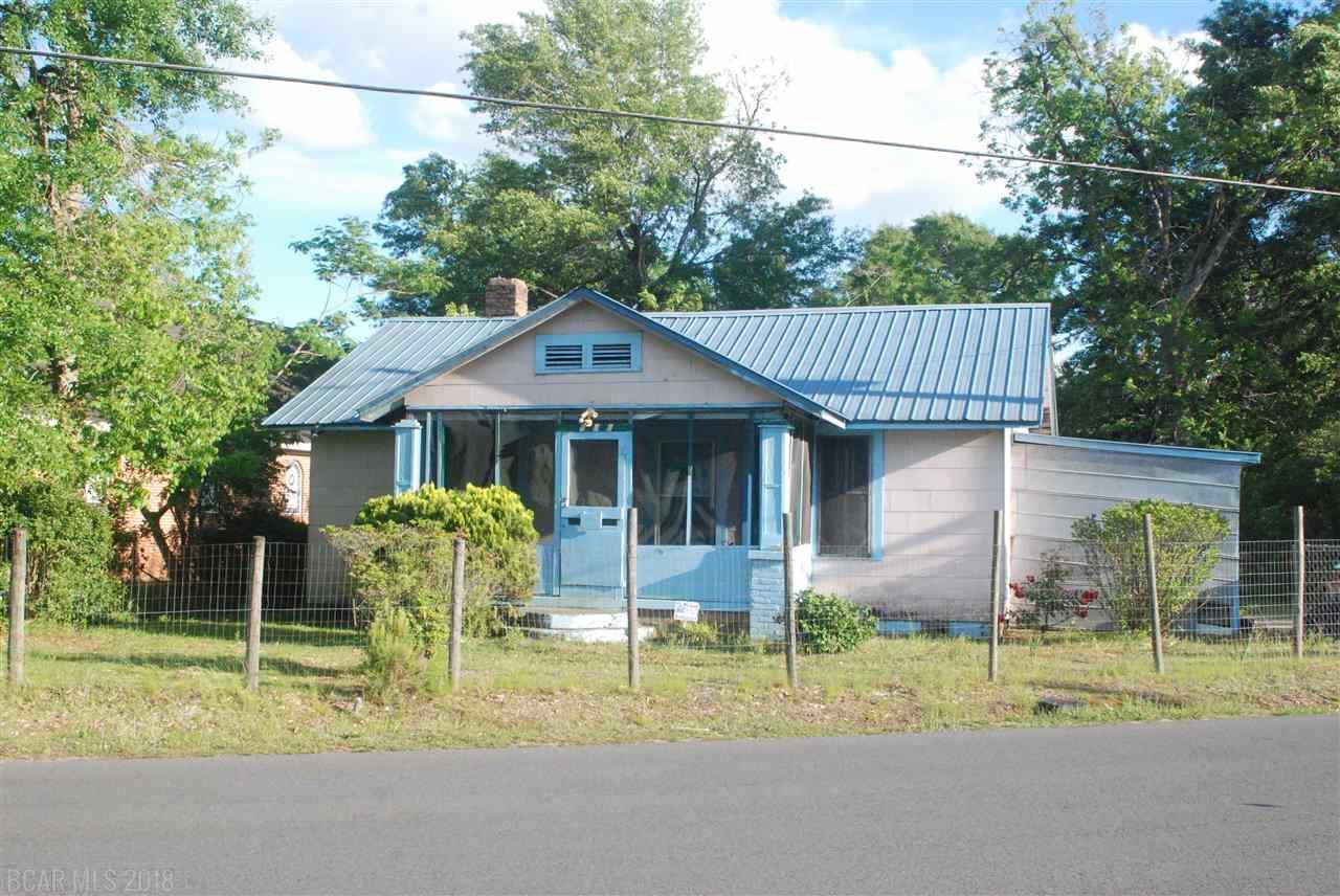 144 Carver Ave. - Photo 1