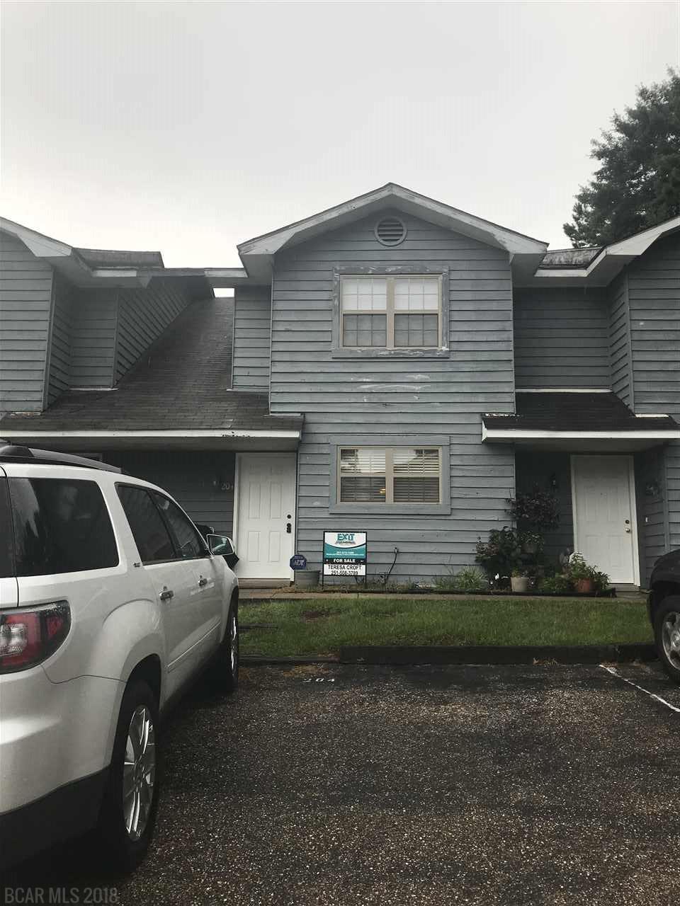 204 Van Buren St - Photo 1