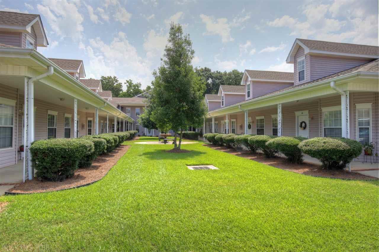 #13 102 Courthouse Drive - Photo 1