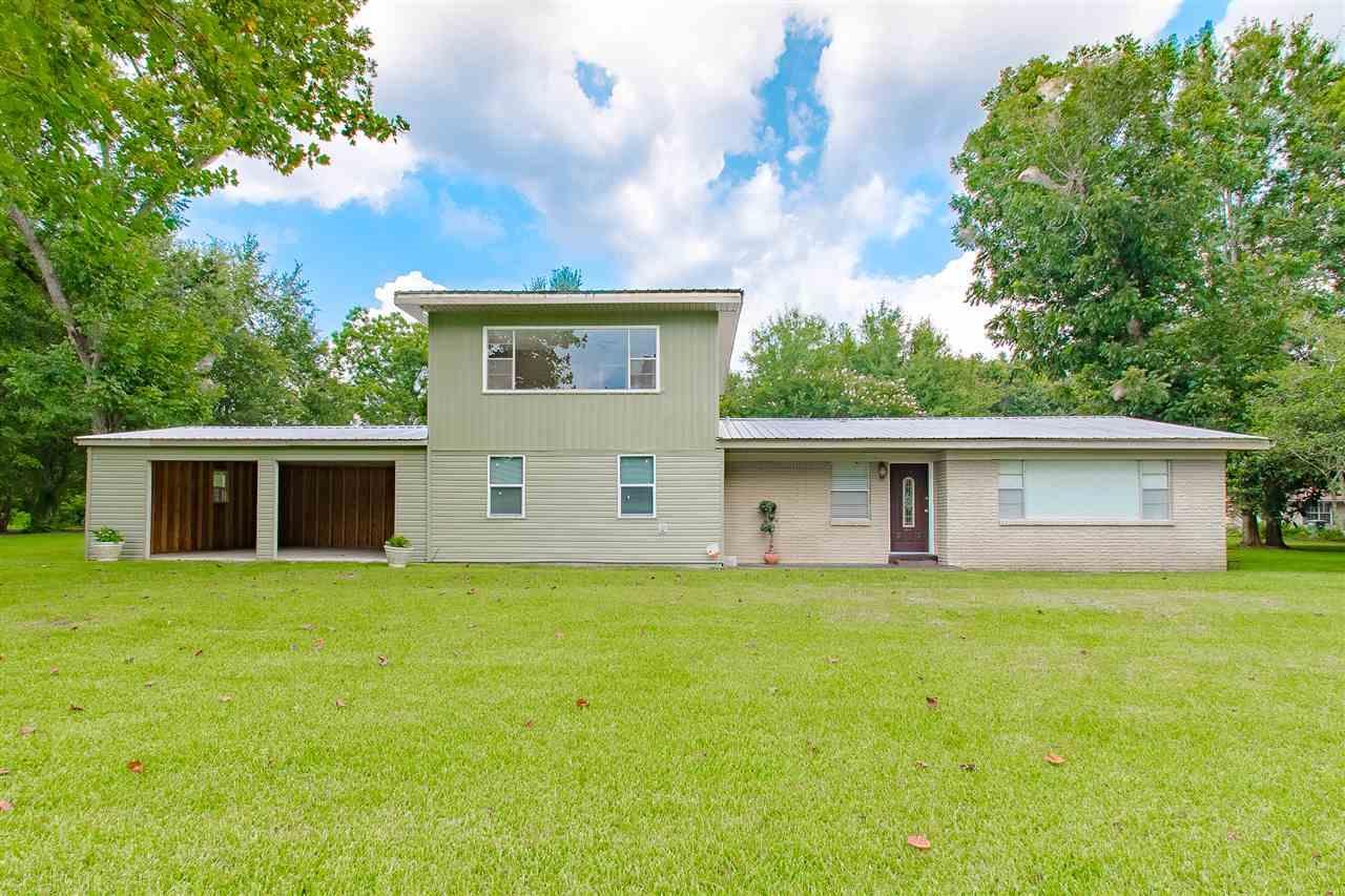 704 Fern Avenue - Photo 1