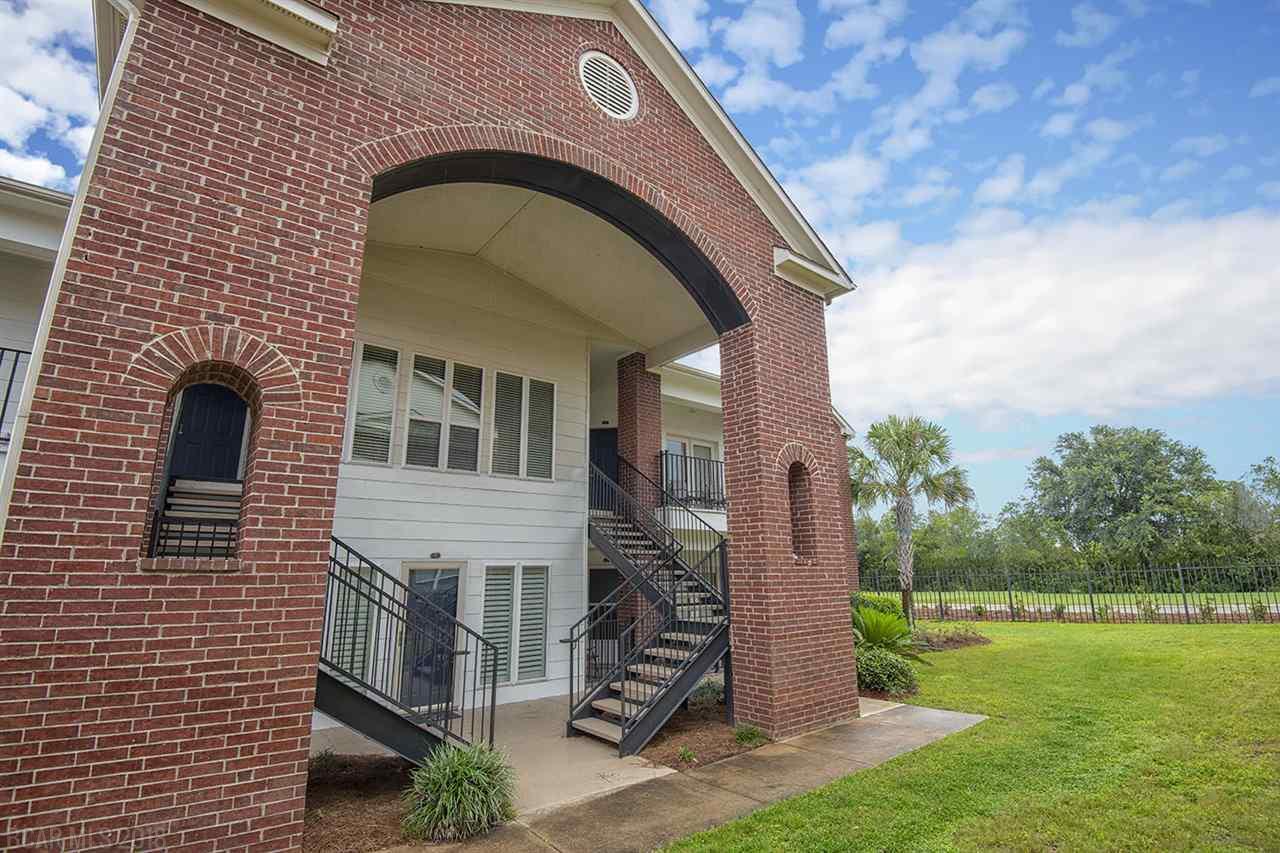 20050 Oak Rd - Photo 1