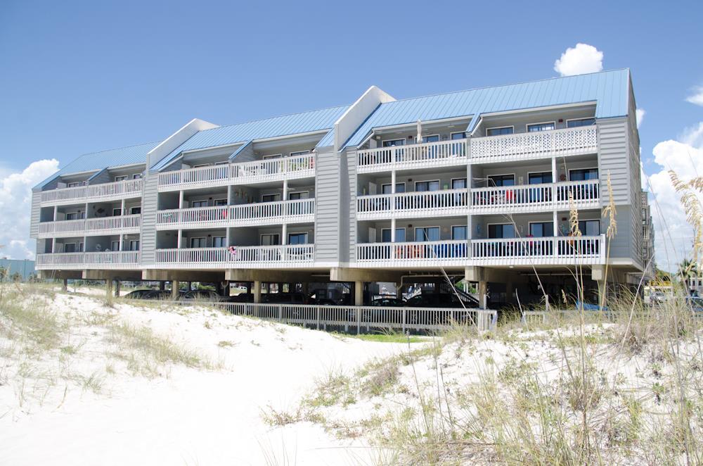 317 Beach Blvd - Photo 1