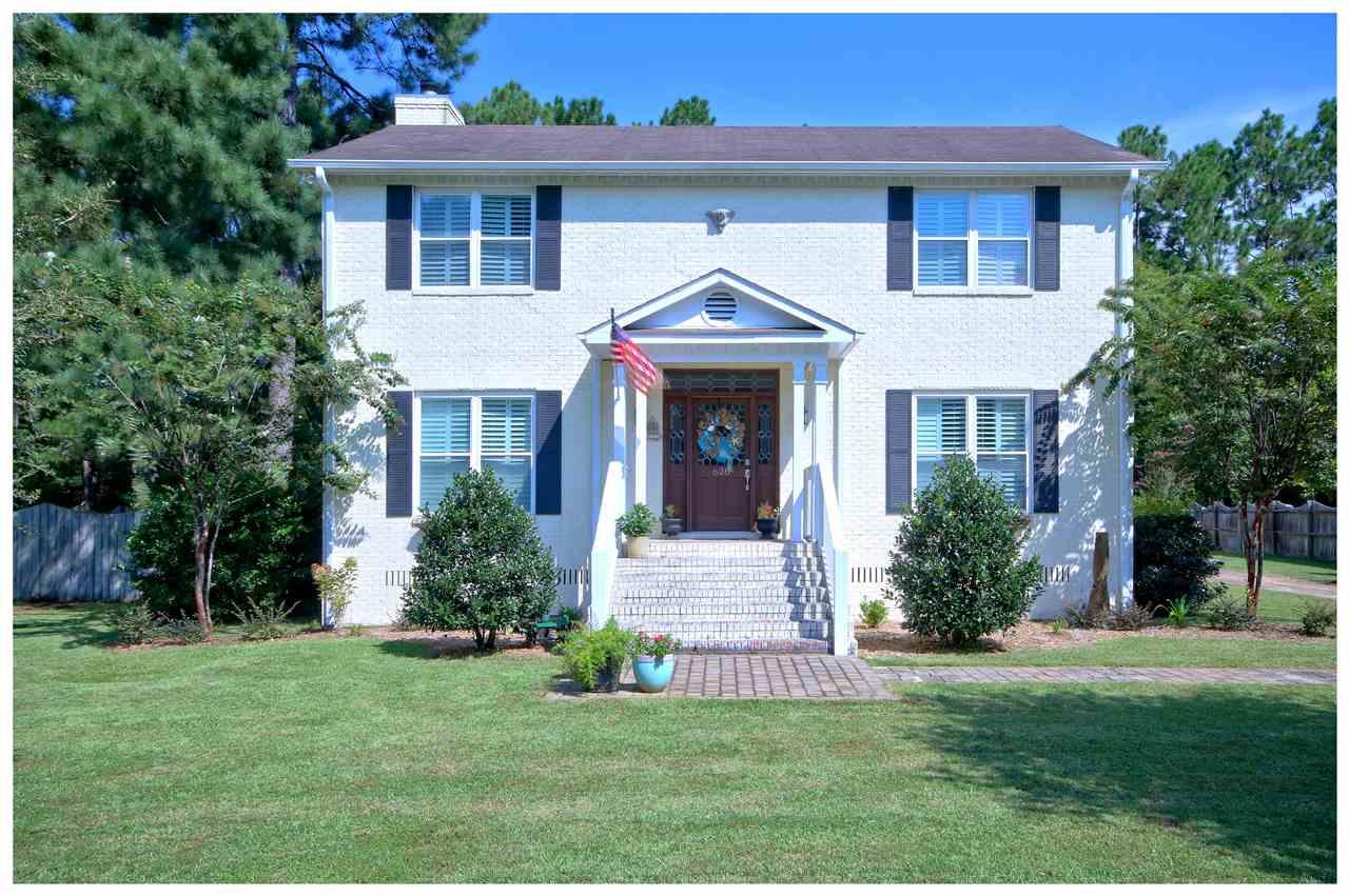 628 Wedgewood Drive - Photo 1