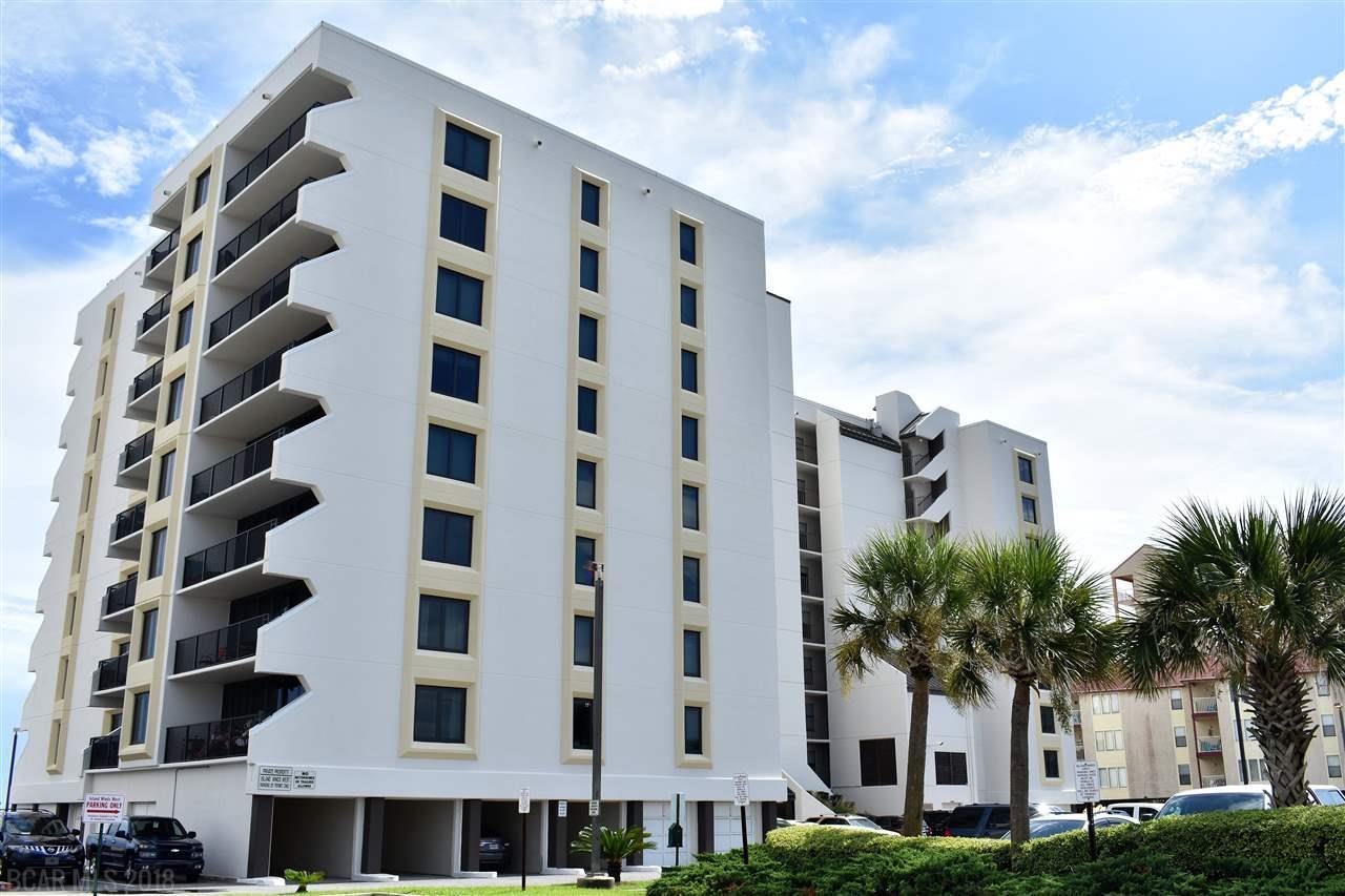 407 Beach Blvd - Photo 1