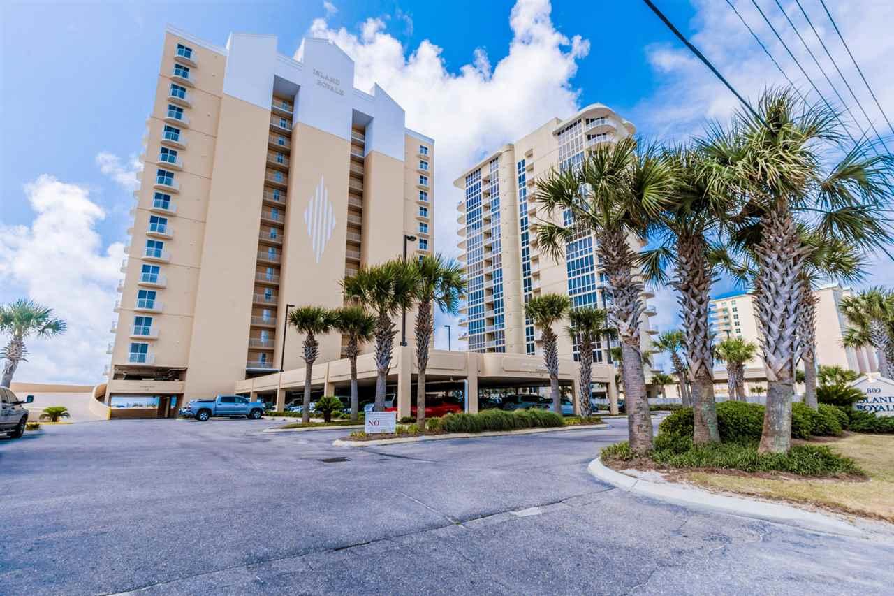 809 Beach Blvd - Photo 1