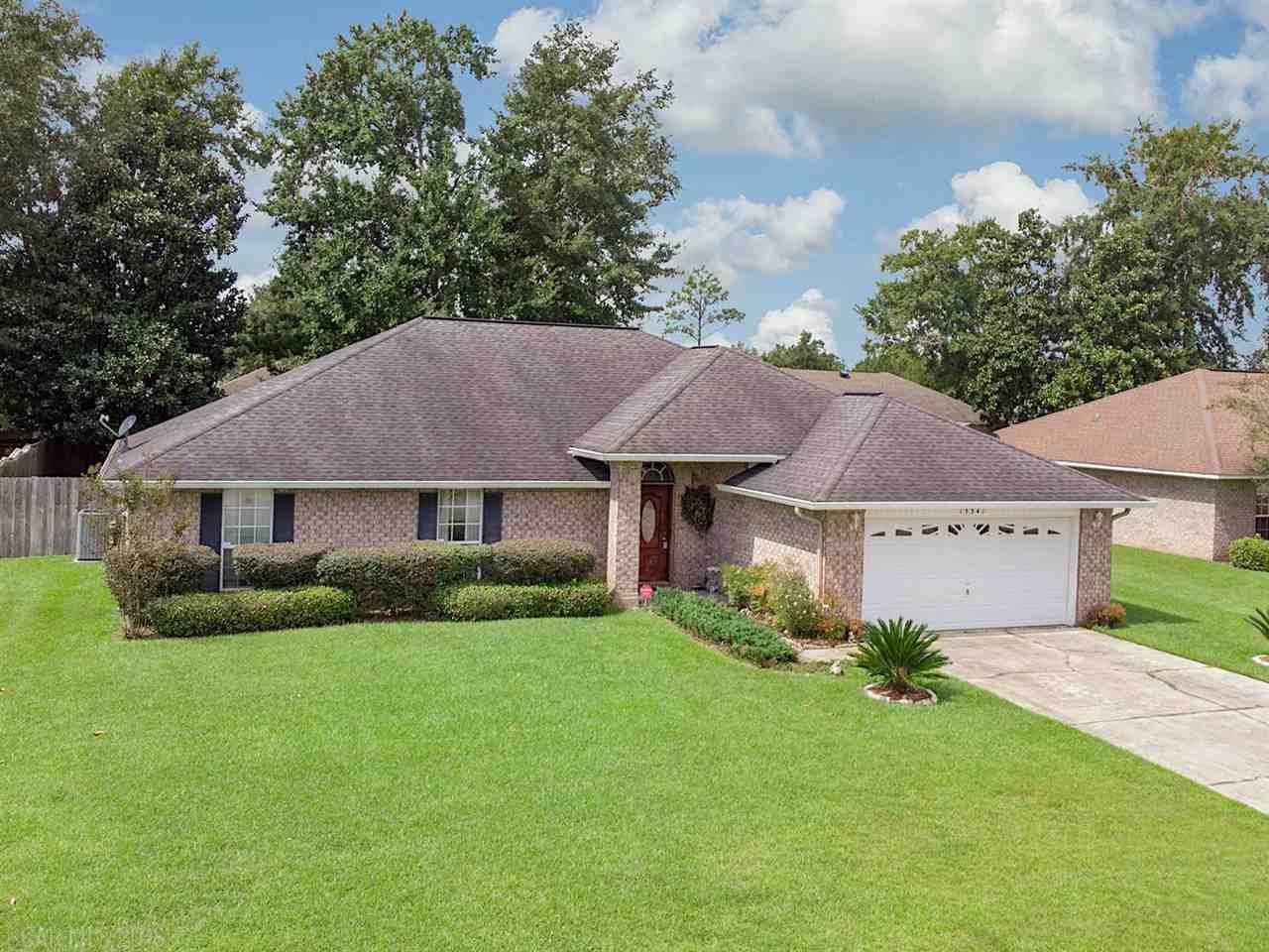 15341 Paddington Dr - Photo 1