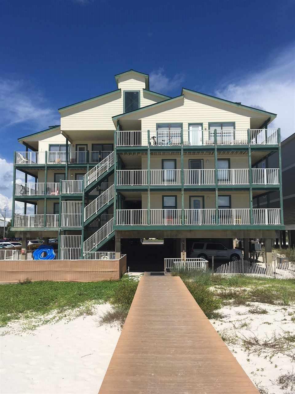 1149 Beach Blvd - Photo 1