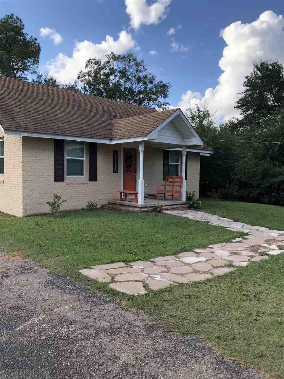 1015 Alston Street - Photo 1