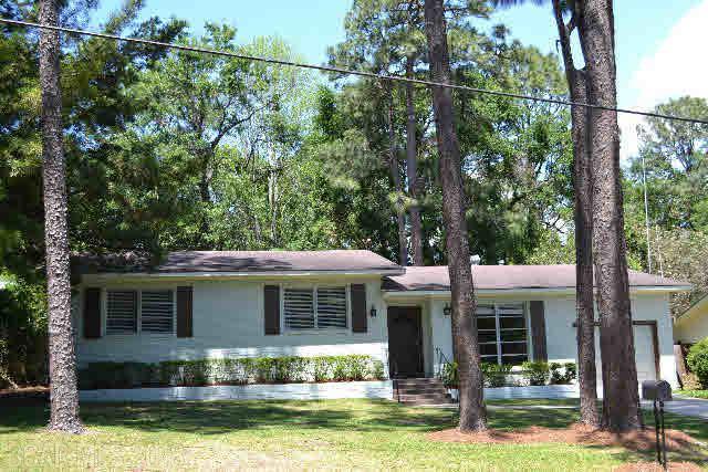 601 Gayfer Avenue - Photo 1