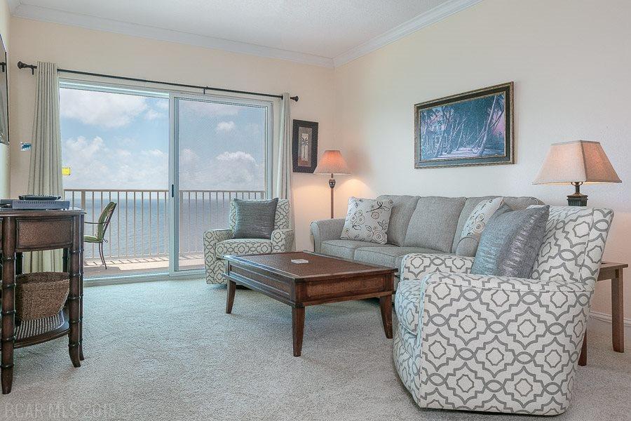 921 Beach Blvd - Photo 1