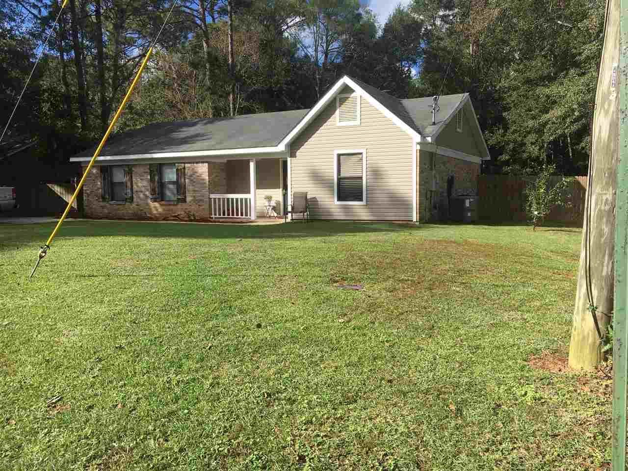 102 Lawson Road - Photo 1