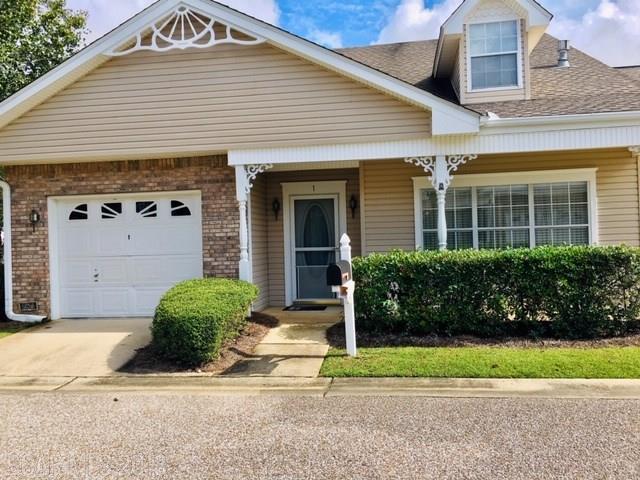 920 Plantation Blvd - Photo 1