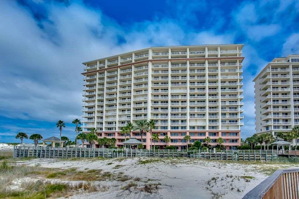527 Beach Club Trail - Photo 1