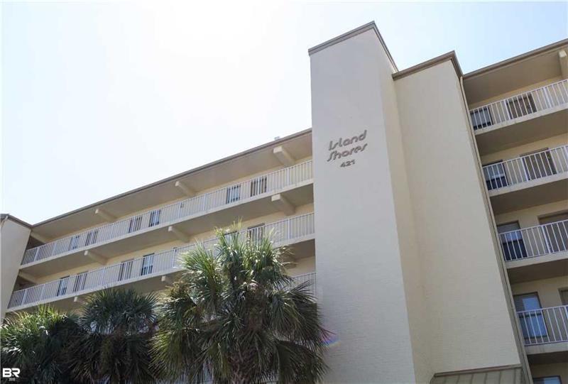 421 Beach Blvd - Photo 1