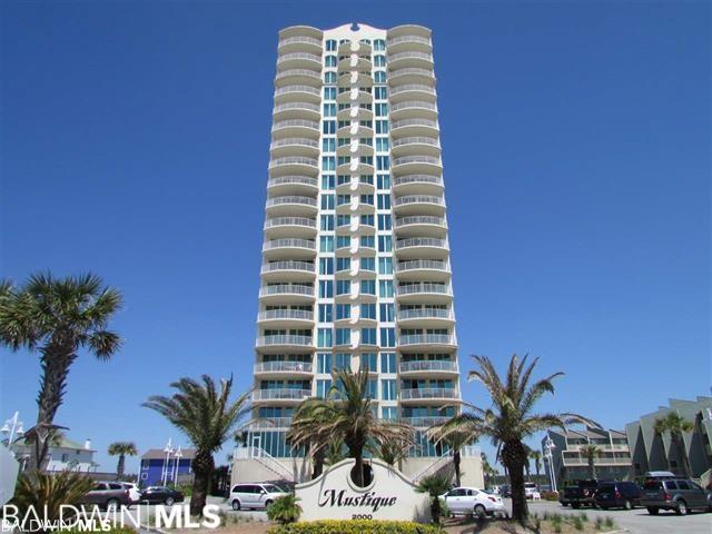 2000 Beach Blvd - Photo 1