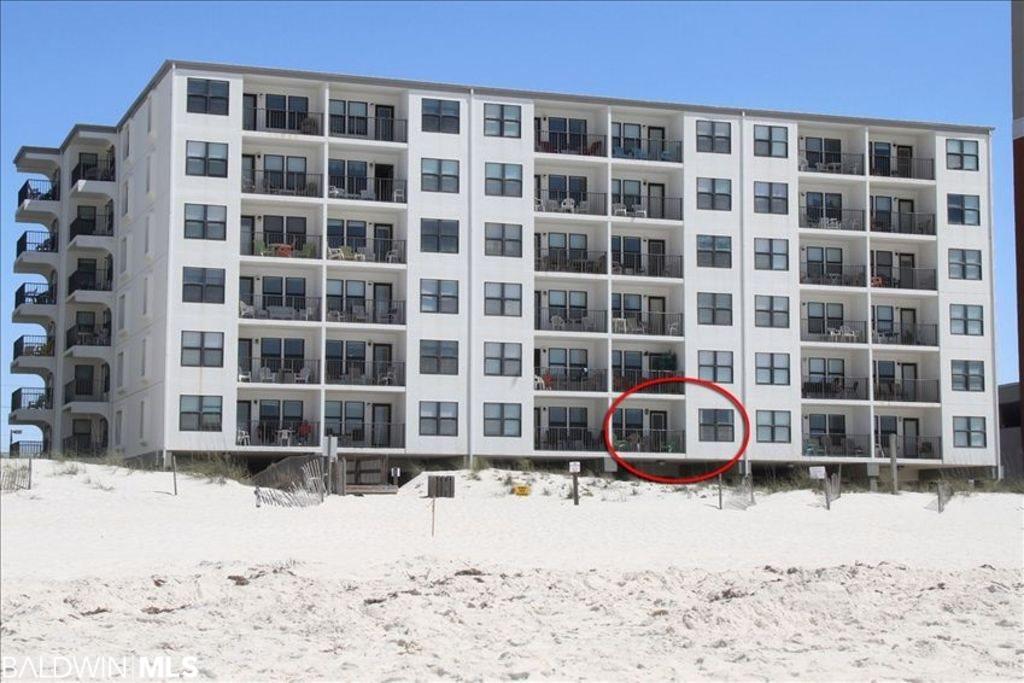 427 Beach Blvd - Photo 1