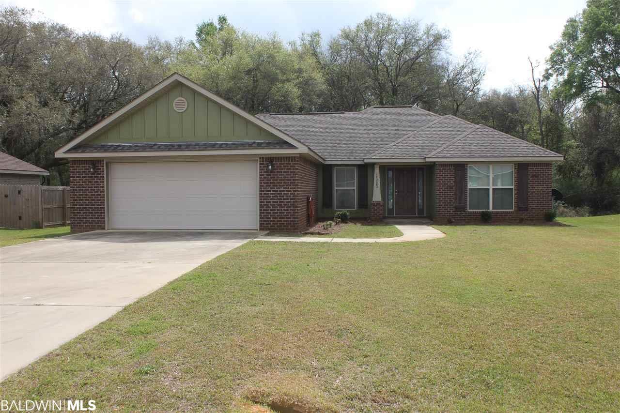 18203 Outlook Dr - Photo 1