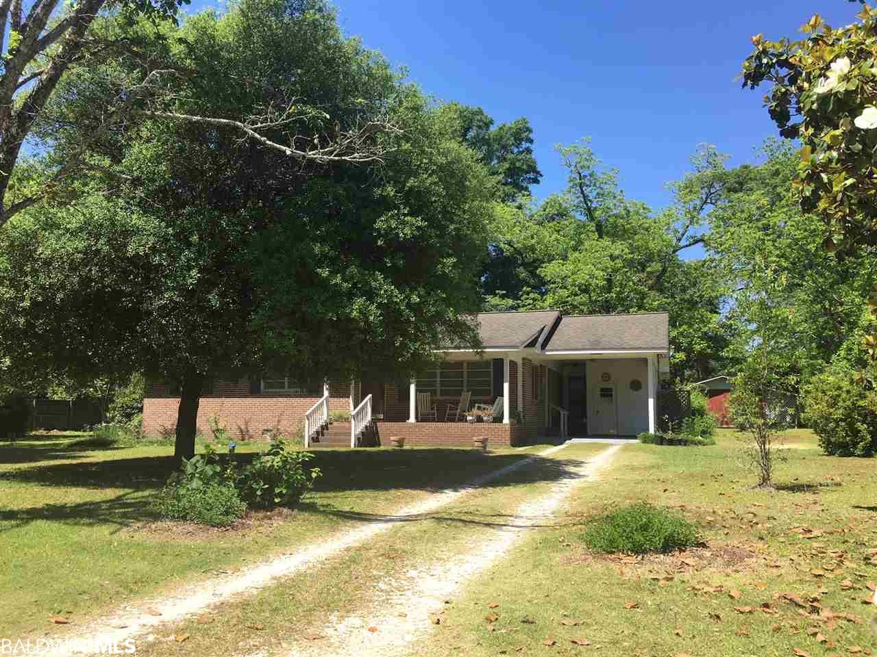 406 Alco Drive - Photo 1