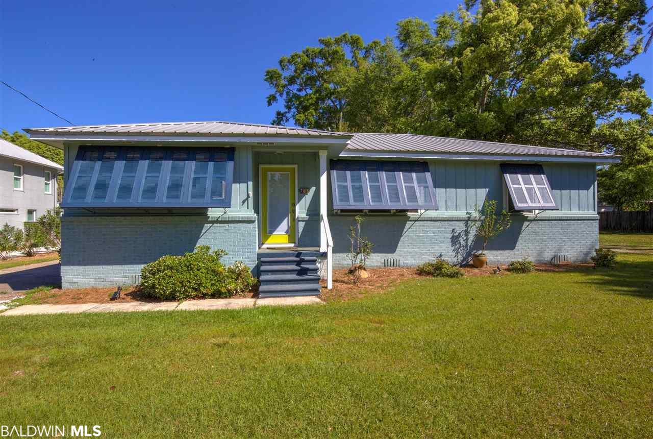 709 Fairhope Avenue - Photo 1