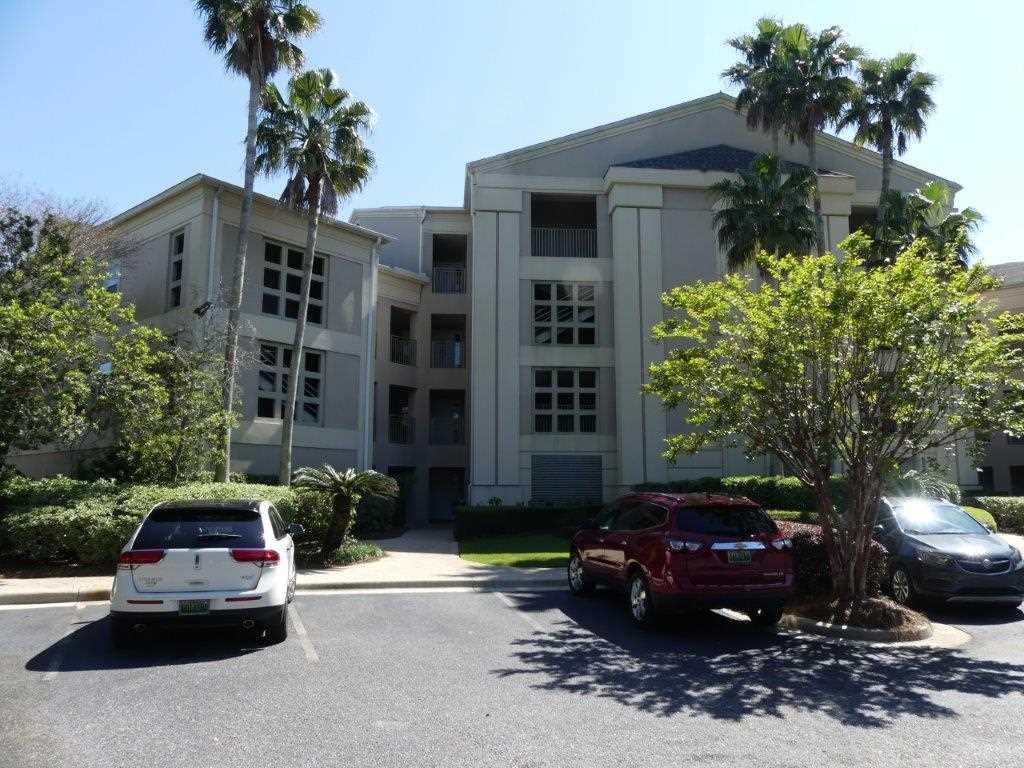 100 Peninsula Blvd - Photo 1