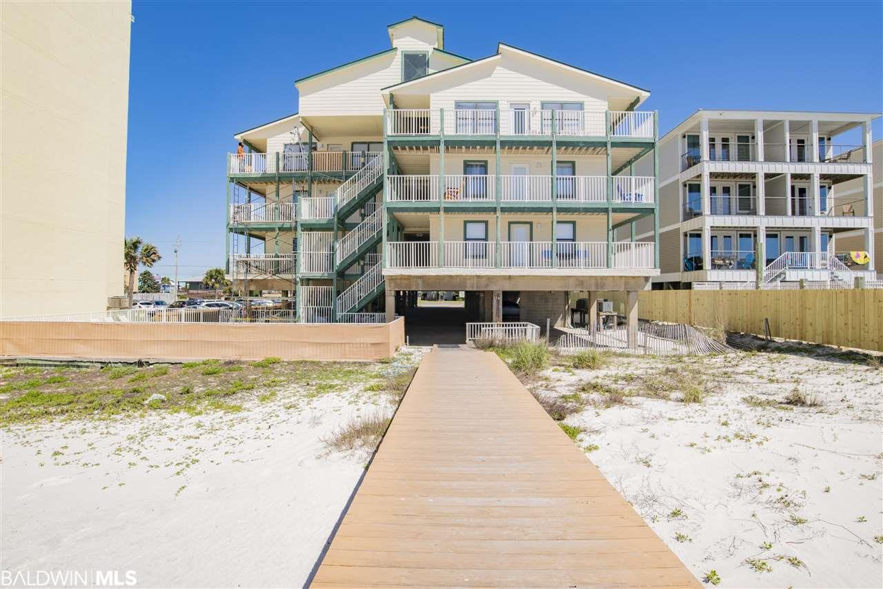 1149 Beach Blvd - Photo 1