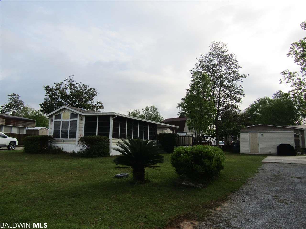 135 Defuniak Loop - Photo 1