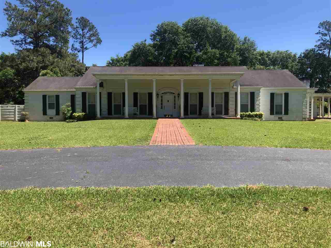 22610 College Avenue - Photo 1