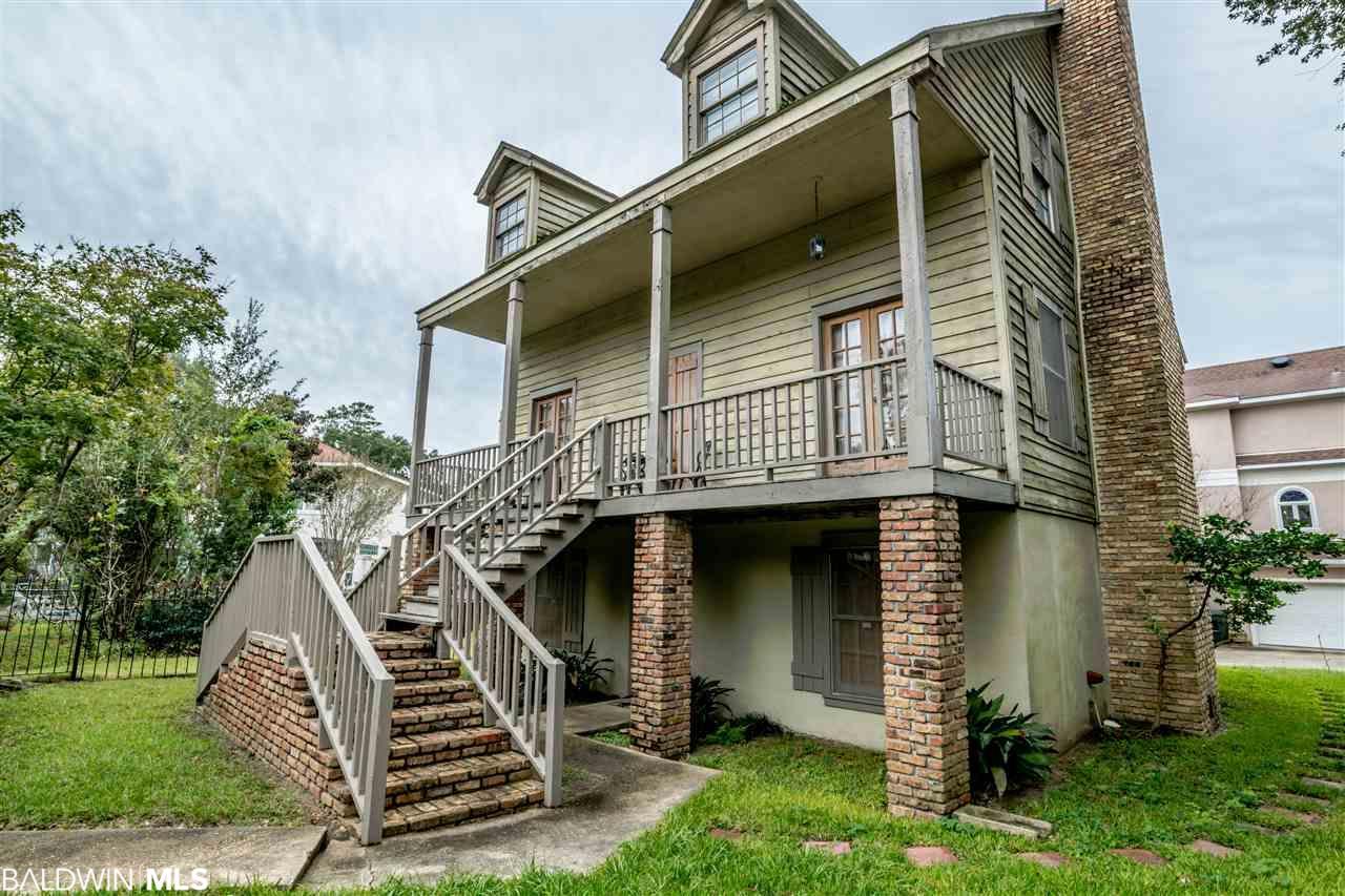 107 Madison Street - Photo 1