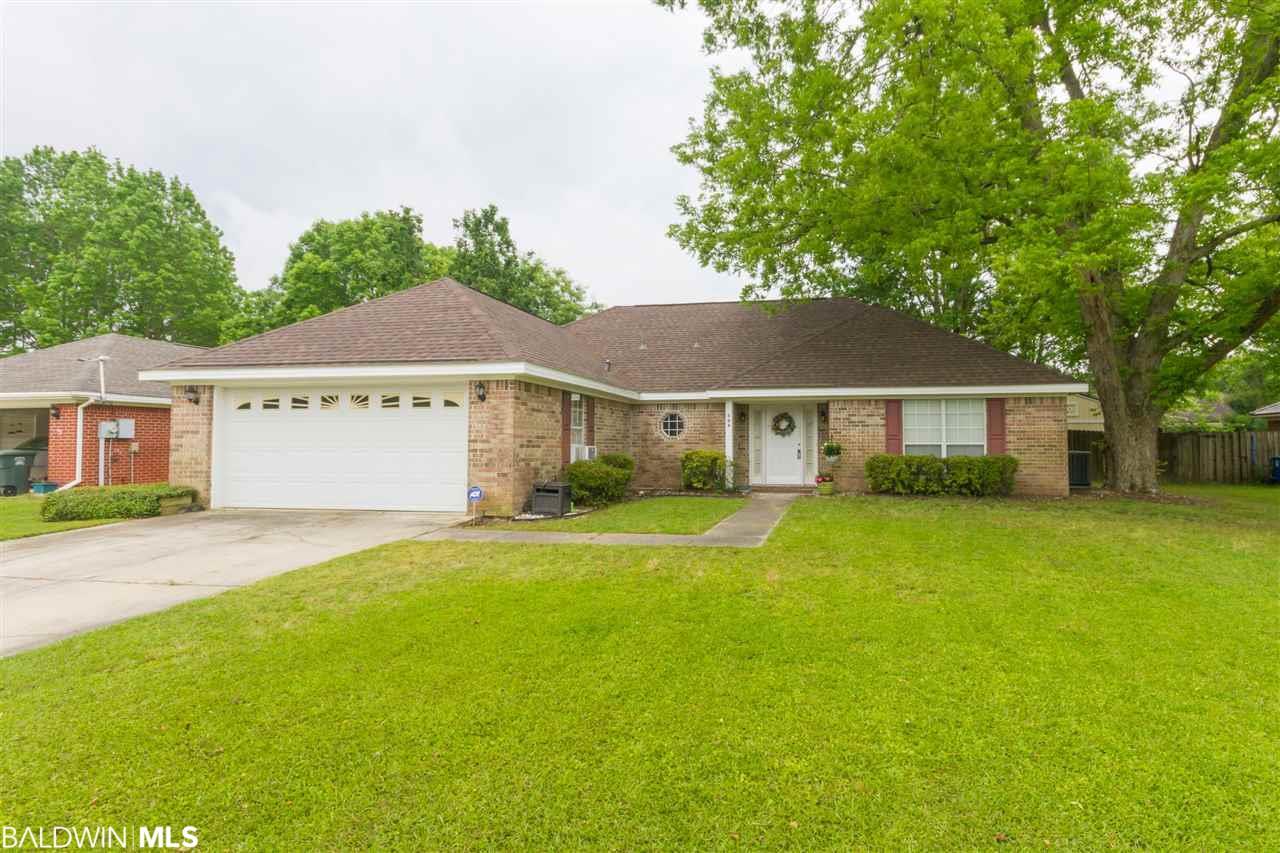 504 Glenwood Cir - Photo 1