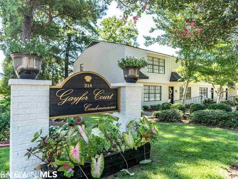 314 Gayfer Court - Photo 1