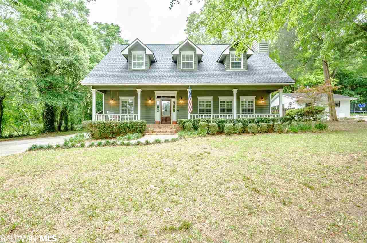 309 Belrose Avenue - Photo 1