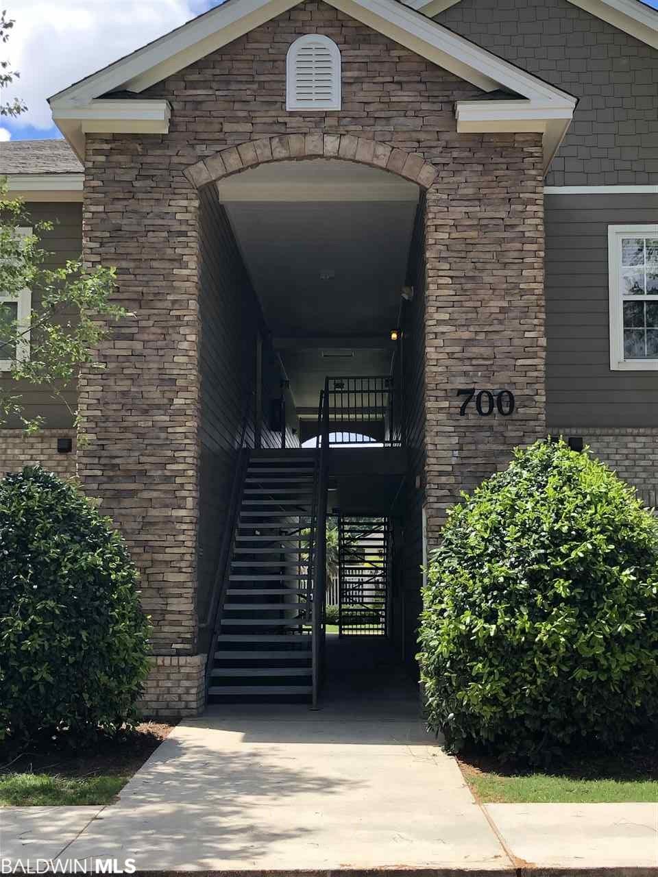 450 Park Av - Photo 1